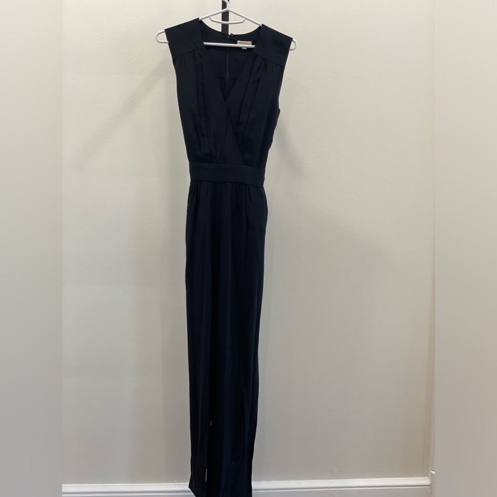Sleeveless Jumpsuit with Tapered Legs